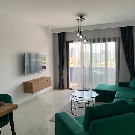 Cozy With Rooftop-riverside Life Iskele شقة *